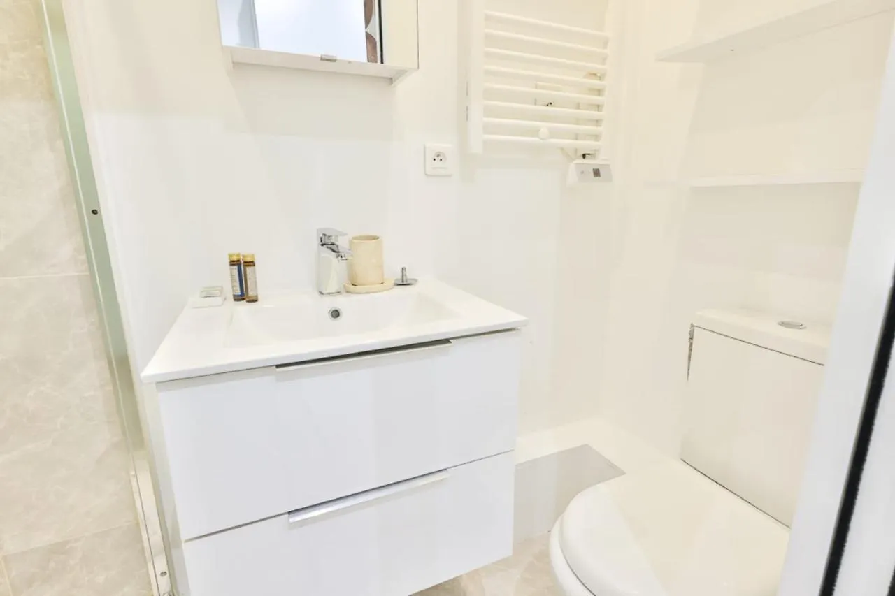 Charming Studio - 2P - Eiffel Tower Parigi